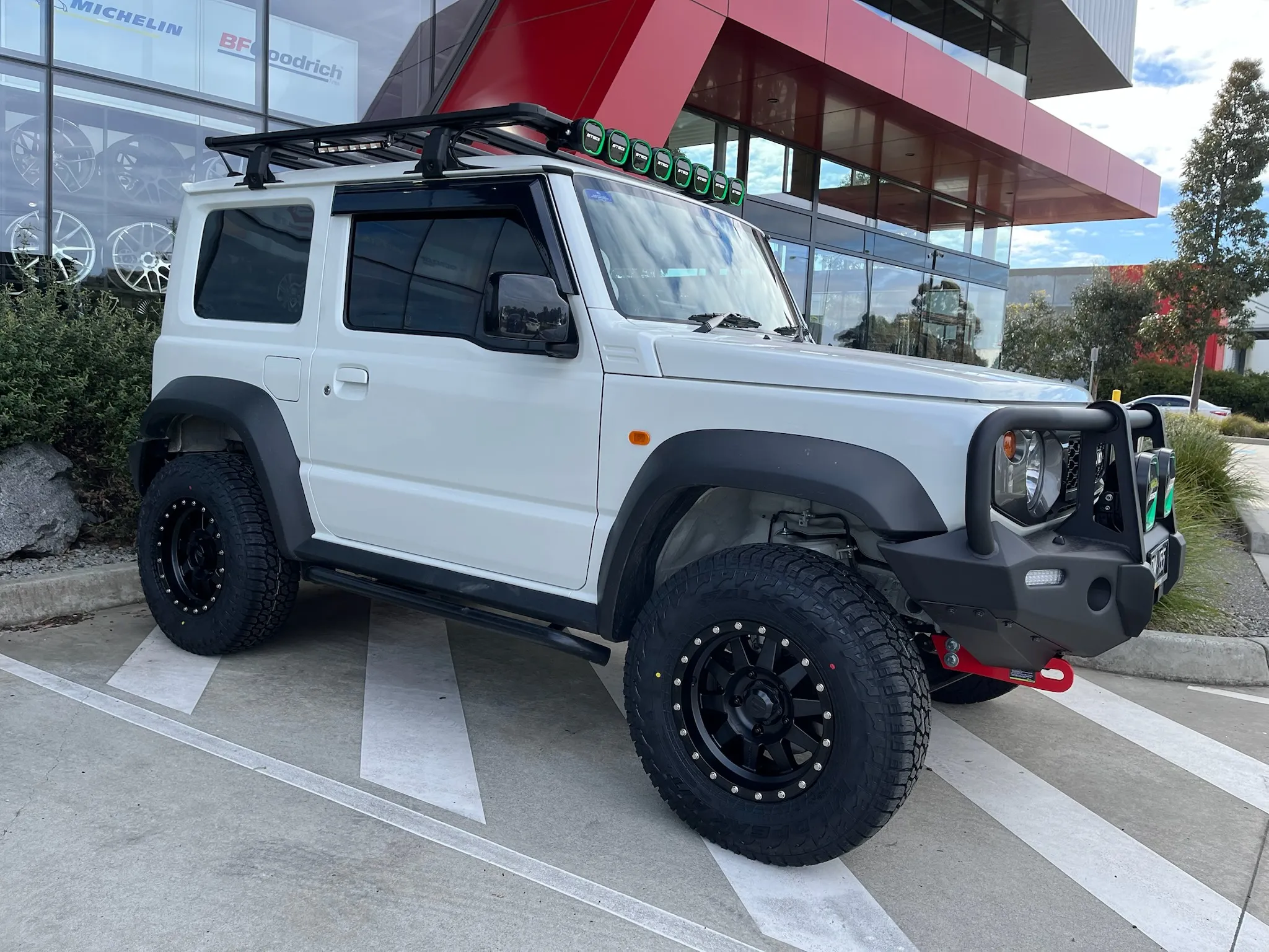 SUZUKI JIMNY with METHOD 301 15X7 MATTE BLACK |  | SUZUKI